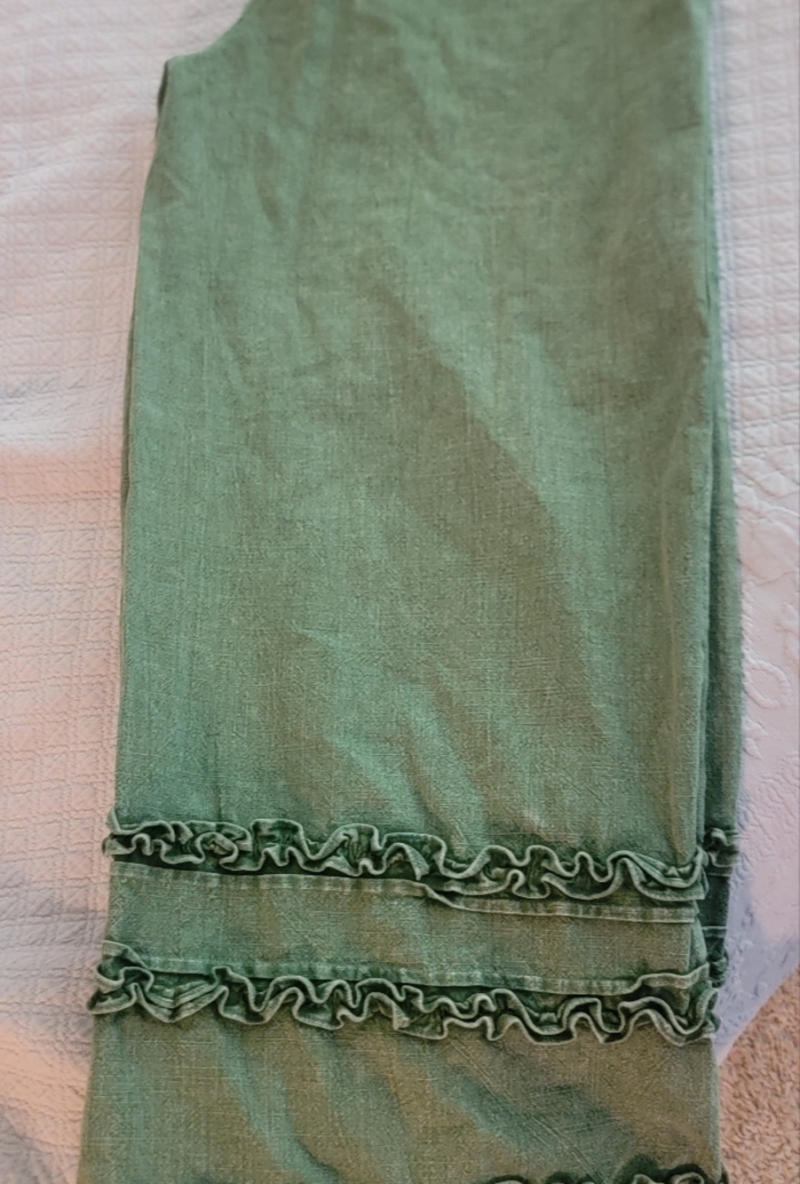 Chase The Horizon Ruffle Pants - Picture 7 of 7